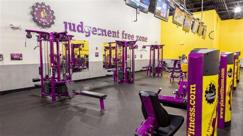  That's because Planet Fitness also charges an annual fee -- and it's an eye-popping $49 a year. If you divide that out over the year, that's an extra $4.08 each month. This puts your total monthly ... 